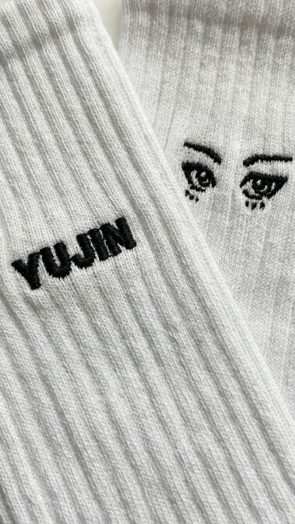 Big Eyes Socks